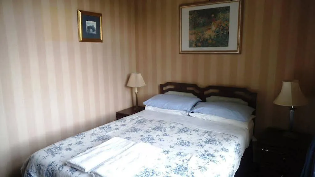 Alexander Guest House Edinburg