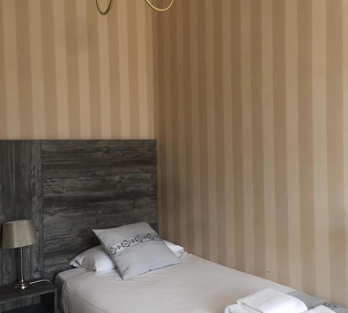 Alexander Guest House Edimburgo