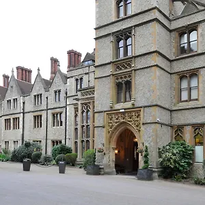 Nutfield Priory & 4*, Redhill (Surrey) Reino Unido