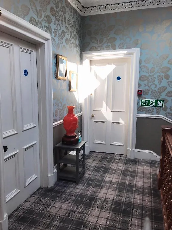 Alexander Guest House EDI 4*,