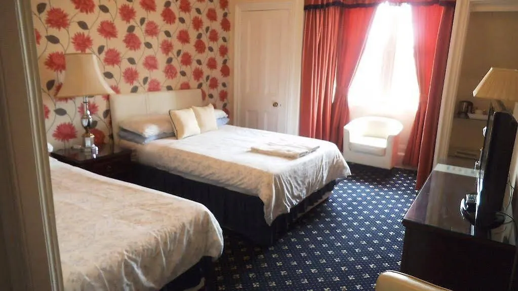 Alexander Guest House EDI 4*,